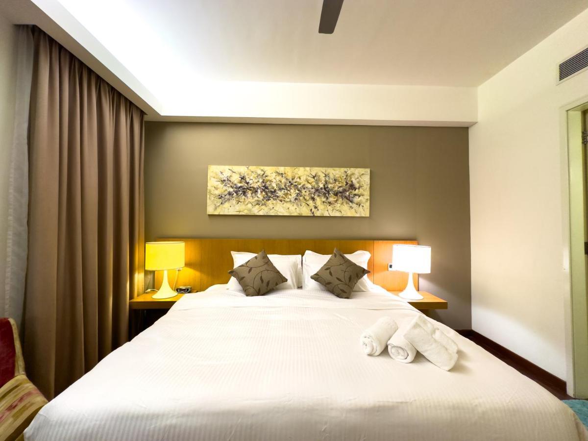 Klcc Suites By Nhb Kuala Lumpur Exterior photo