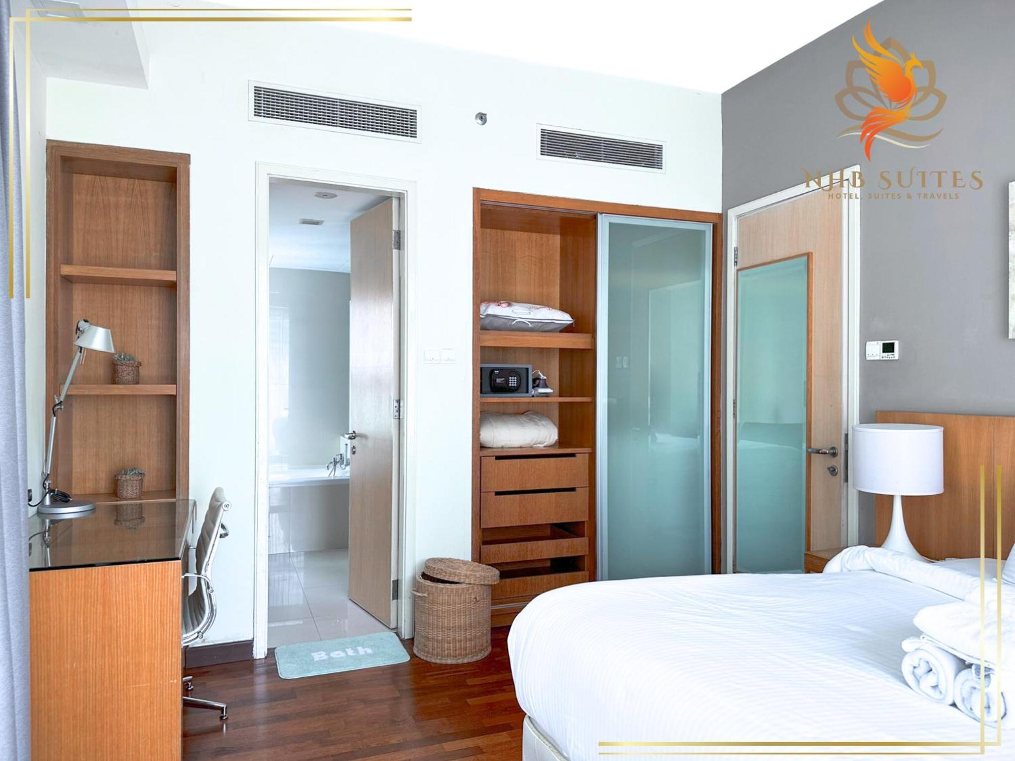 Klcc Suites By Nhb Kuala Lumpur Exterior photo
