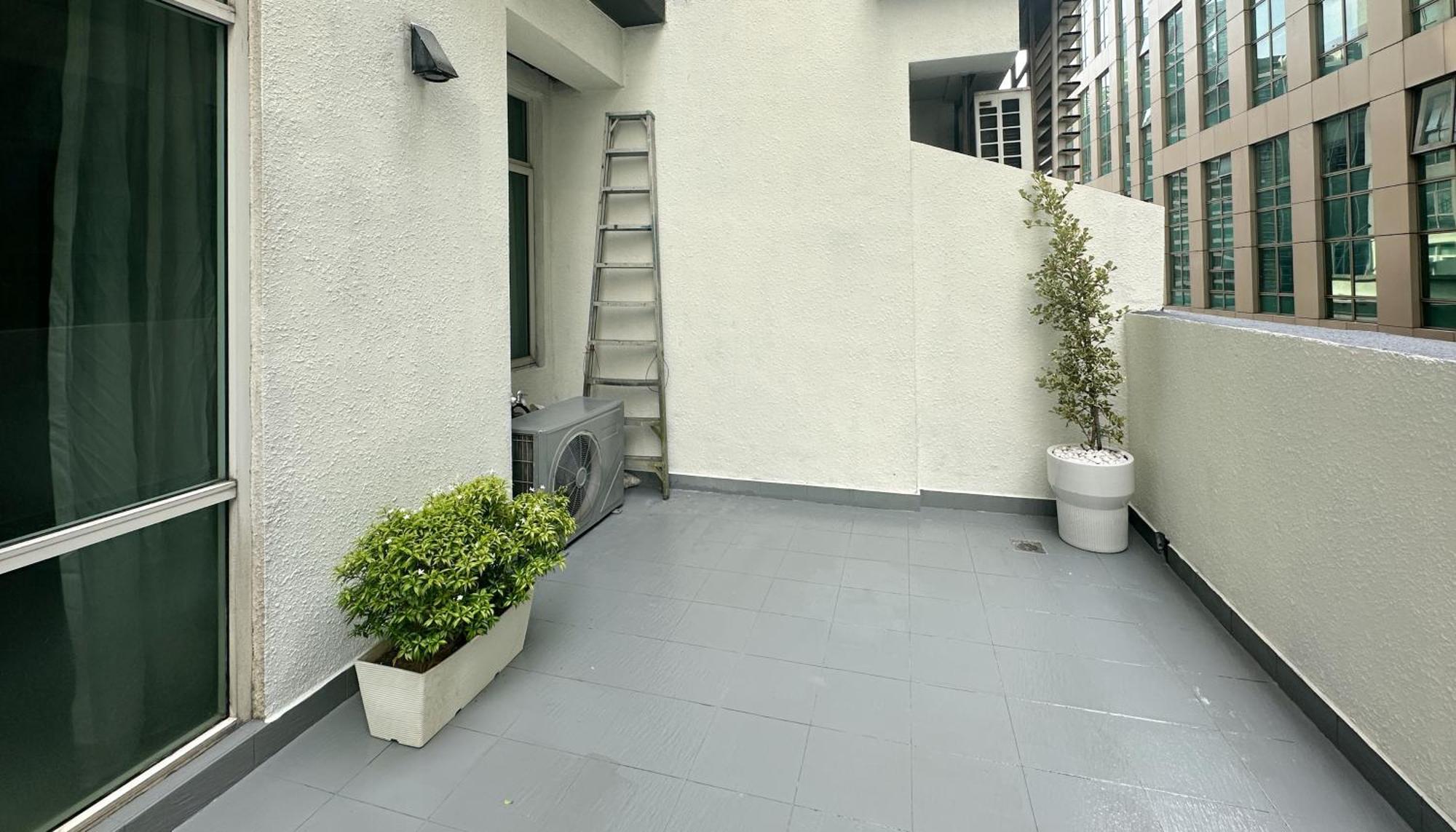 Klcc Suites By Nhb Kuala Lumpur Exterior photo